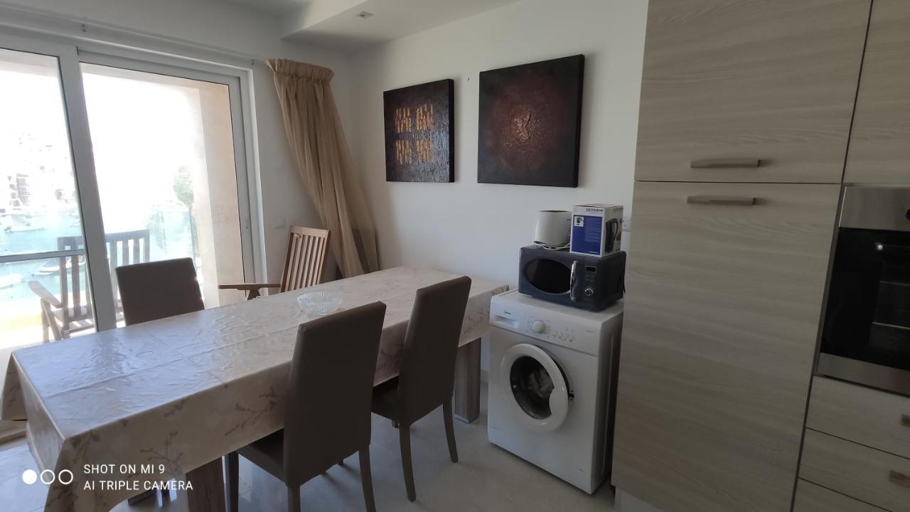 Aquamarine Sea Front Apartments - Third Floor Marsaskala Exteriér fotografie